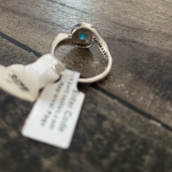 Ring size 7 - Picture 3 of 5